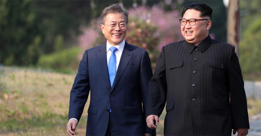 lk-kim-moom-t lk-kim-moom-t