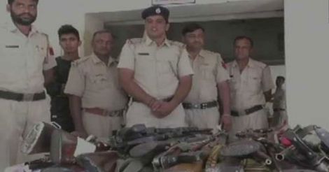 weapon-caught-from-gurmeet-ashram