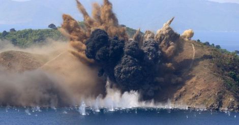 north-korea-artillery-drill-3 north-korea-artillery-drill-3
