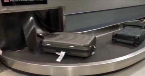 oman-baggage-t