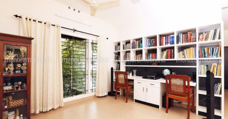 eco-friendly-house-room.jpg.image.784.410