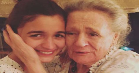 aaliya-with-grandma